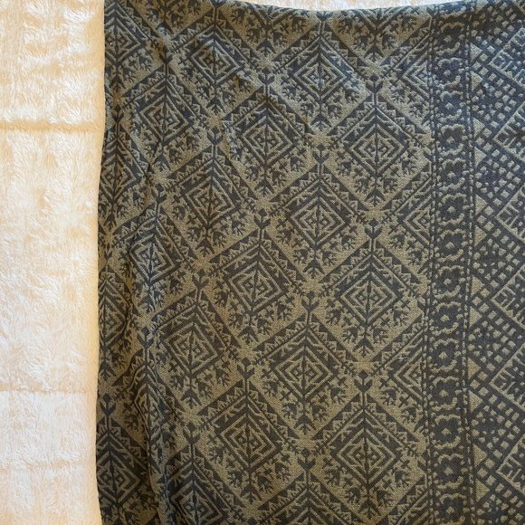 Sophisticated Wrap - Picture 4 of 4